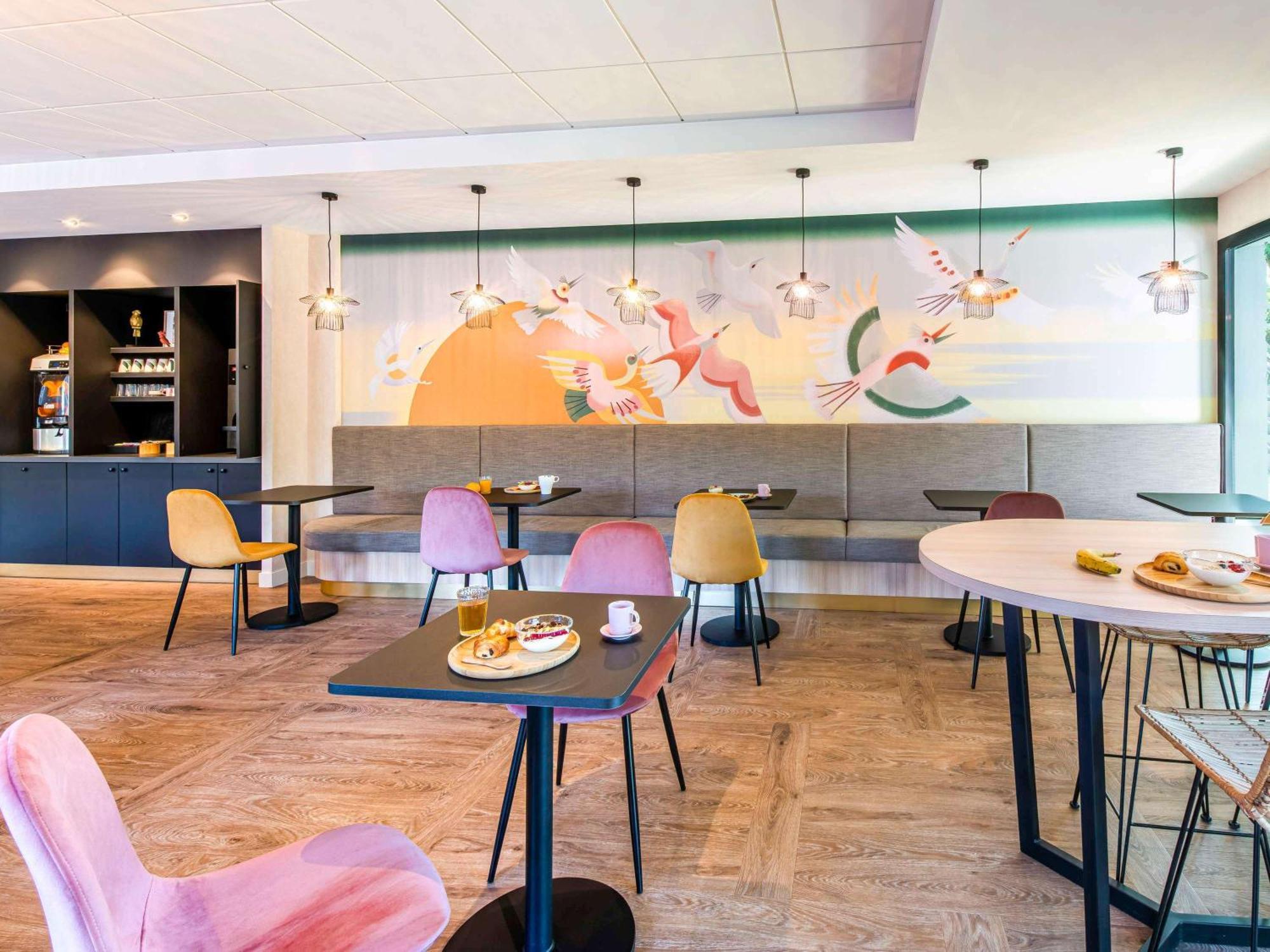 Ibis Styles Rennes Cesson Hotel Exterior photo